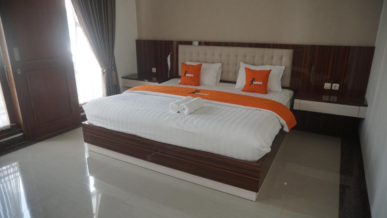 Kirana Residence By Sampai Coliving Yogyakarta Esterno foto
